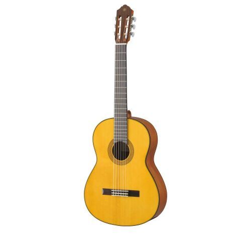 YAMAHA CG142S - Классическая гитара 4/4, ель, цвет натуральный.