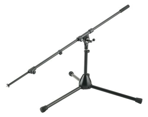 K&M 25500-300-55 - Низкая микрофонная стойка-журавль для бас-бочки фото 2