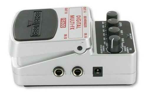 BEHRINGER FX600 - Педаль цифровых стереофонических эффектов для гитар, бас-гитар и клавишных фото 2