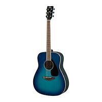 YAMAHA FG820 SSB - Акустическая гитара, дредноут, верхняя дека массив ели, цвет: sunset blue.
